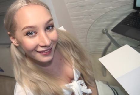 А как по другому студентке рассчитаться за помощь с учебой?